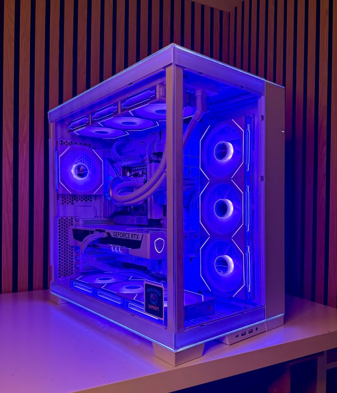 Pixelwerk Custom Build Innenraum